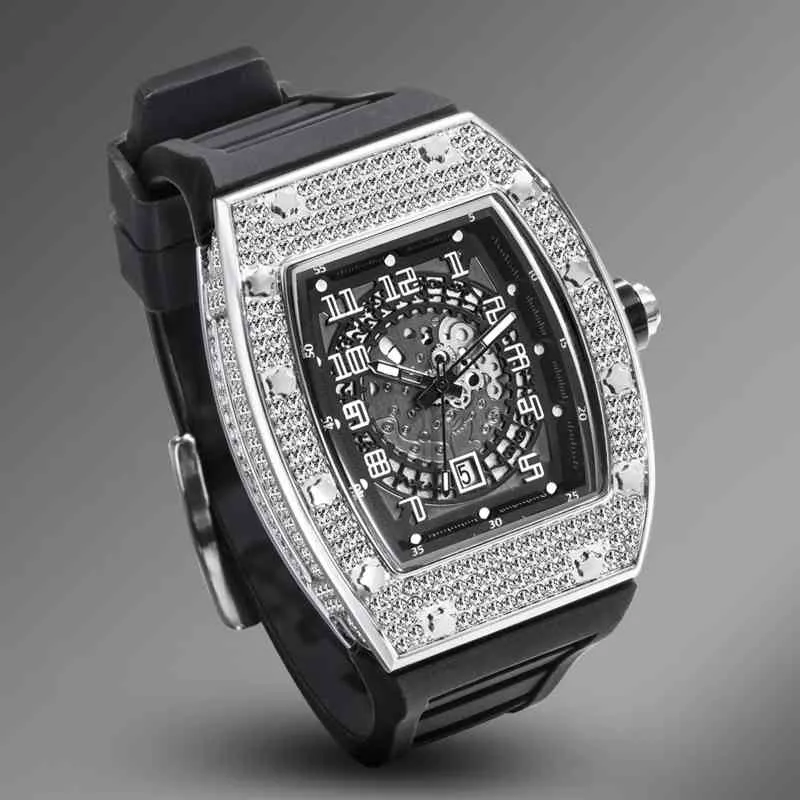 MISSFOX 2021 New Arrival Tonneau Men Watches Iced Out Full Diamond Rubber Strap Watch Hollow Dial Design Luxury Sport Male Clock270O