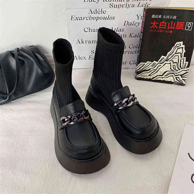 Klänning skor kvinnor socka stövlar för höst platt svart pu brittisk stil metall kedja mode 2 9