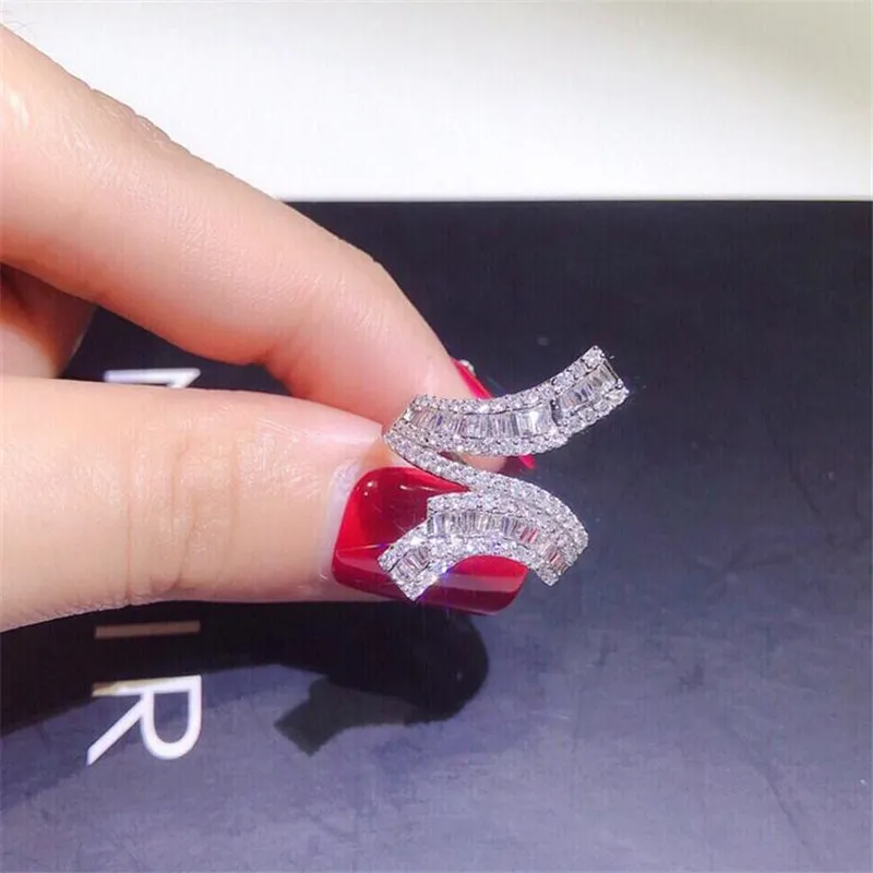 Funkelnder Luxusschmuck 925 Sterling Silber T Princess Cut Weißer Topas CZ Diamant Edelsteine Beliebter Damen Ehering Ring für L238e