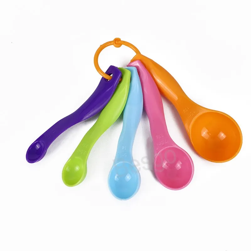 5 / PCS Plastique Mesure Cuillère Cuisine Assaisonneuse Scoop Gâteau Mesures Mesures Sugar Spoops Enfants Lait de poudre Spômes Cuisines Outil BH6148 TYJ