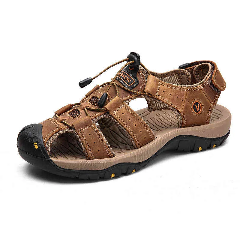 Сандалии новые плюс размер натуральные кожаные ботинки кожаные мужчины мужские летние качества пляжные тапочки повседневные кроссовки наружный человек 220302