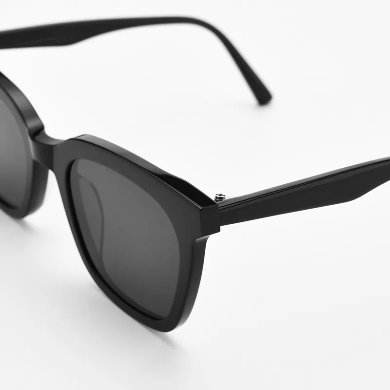 2022 Nieuwe Designer Koreaanse Merk Gepolariseerde Zonnebril Voor Vrouwen Vierkante Strand Gm Cat Eye Zonnebril Klein Gezicht UV400 Momati256e