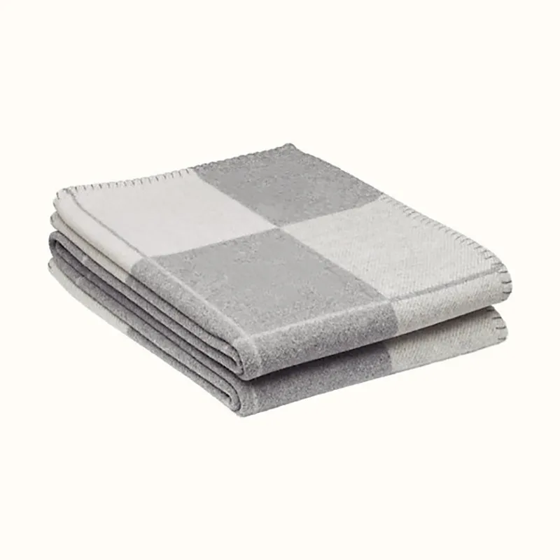 15 стилей кашемировое дизайнерское одеяло с буквенным принтом, мягкий шерстяной шарф, шаль, портативный теплый плед, диван-кровать, флисовый вязаный плед 140*170 см