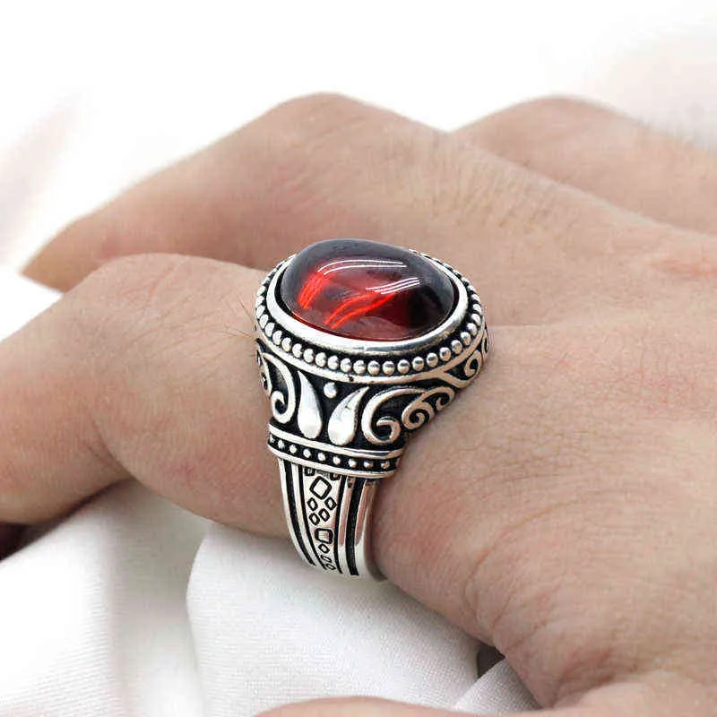 925 Sterling Silver Natural Garnet Pierścień Dla Mężczyzn Z Czerwonym Kamieniem Palec Vintage Rzeźbione Design Biżuteria Mężczyzna Kobiety Prezent 211217