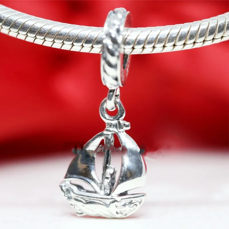 Authentischer Pandora-Anhänger „Segelboot“ aus 925er-Sterlingsilber, passend für europäische Armbänder mit losen Perlen zur Herstellung von DIY-Schmuck 799439C00