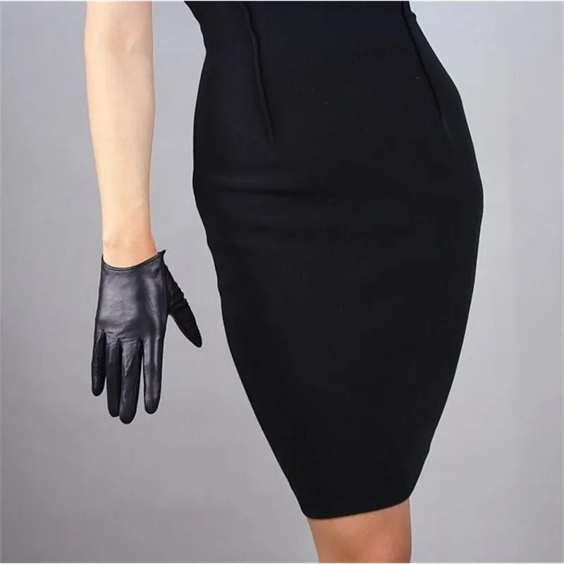 Kvinnors korta design Sheepskin Gloves Thin äkta läderhandskar Pekskärm Black Motorcykelhandske R630 2011042934