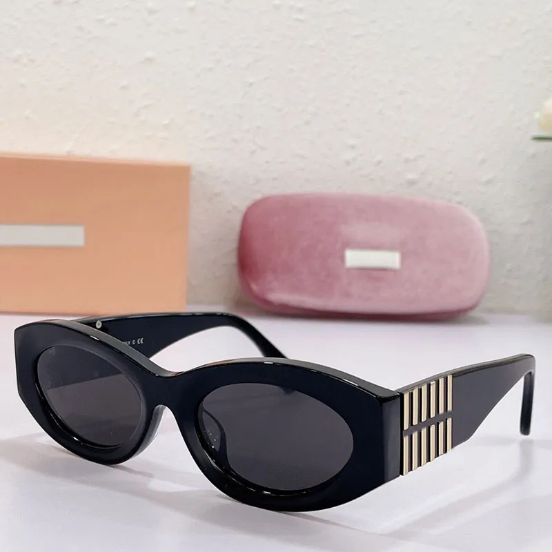 Kedi göz güneş gözlükleri kadın moda tıknaz kare kutu pist tasarımcısı güneş gözlüğü tapınak metal mektuplar klasik siyah gözlükler dinlenme sh216d