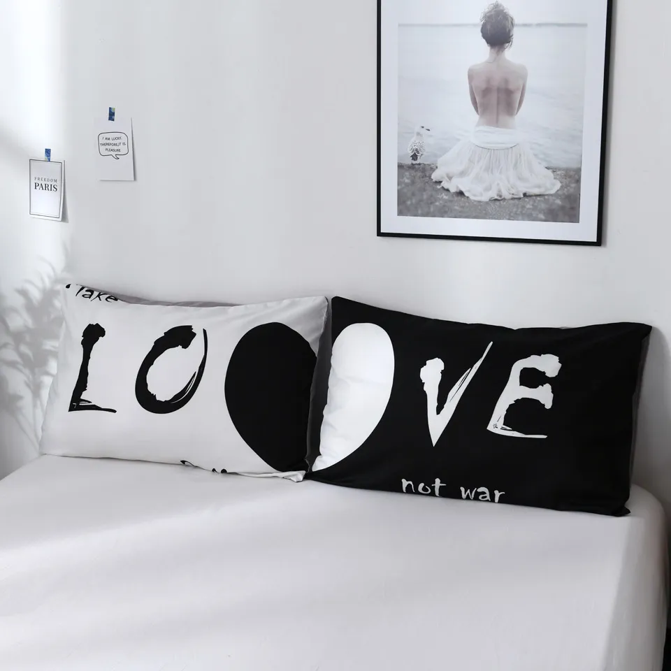 جانبها الجانب فراش مجموعة زوجين لحاف رومانسية حاف الغطاء الفاخرة الكتان الأبيض الأسود مثير السرير غرفة النوم الحديثة مجموعة 201127