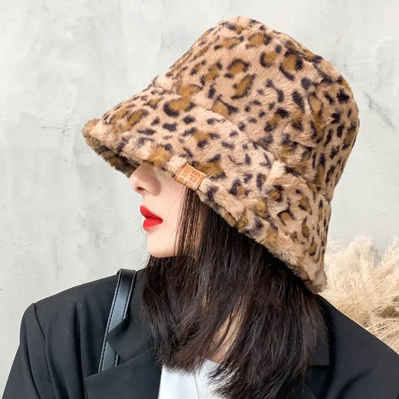 foux bucket hat冬の女性肥厚した人工ミンクヘアベージュ女性ウォームレディースデザイナーフィッシュマンふっくらしたぬいぐるみ2020196f