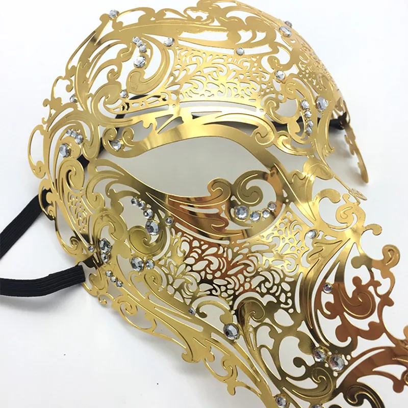 Skull Metal Mask Halloween Rhinestone Half Face Venetian Masquerade Men Women Skull Filigree Party Mask D Y200103