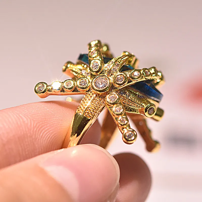 14K żółte złoto szafirowe pierścionek z diamentem dla kobiet Peacock Blue Topaz Stone Dainty Biżuter