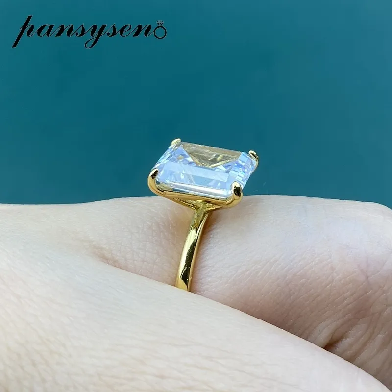 PANSYSEN Blanc / Jaune / Or Rose Couleur Luxe 8x10MM Taille Émeraude AAA Zircon Anneaux pour Femmes 100% 925 Sterling Silver Fine Jewelry 220211