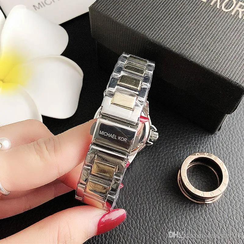 Horloges Dames Luxe Rose Goud Zilver Armband Horloge Dames Legering Eenvoudige Casual Quartz Horloges Clock255K
