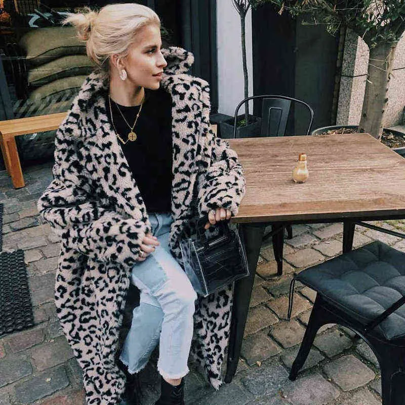 Luxury Fashion Leopard Long Teddy Bear Jackets Coats Women Winter Thick Warm Outerwear Brand Fashion Faux Fur Coat Female 220112