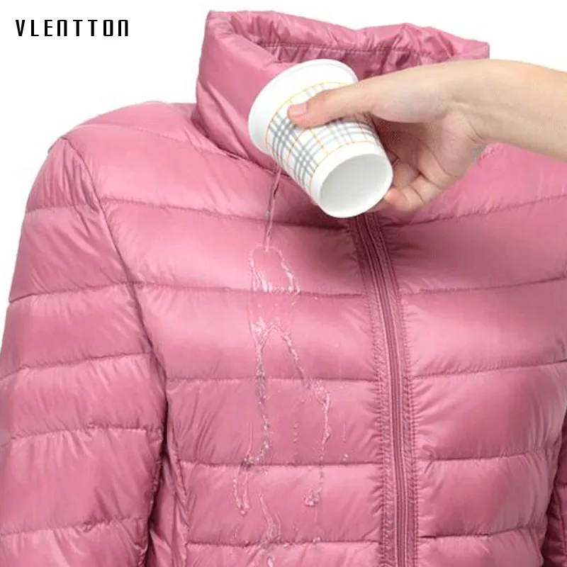 2019 Nuevas chaquetas ultraligeras de pato para mujer Abrigo de invierno con capucha Manga larga Cálido Slim 6XL Chaqueta de talla grande Ropa para mujer T200107