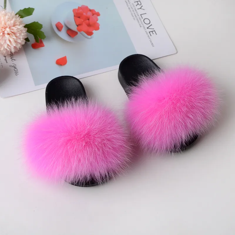 Enfants Fourrure Diapositives Furry Maison Pantoufles Fluffy Diapositives Intérieur D'été Sandales Plates Tongs Marque De Luxe Filles Chaussures 2020 Taille 24-35 LJ200903