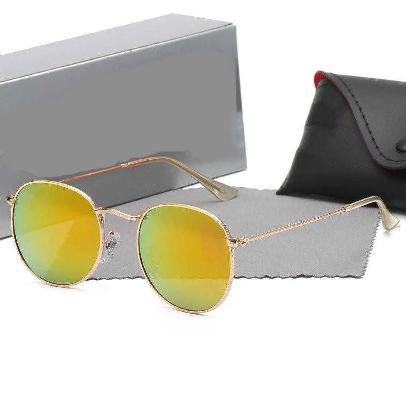 2022 Mujeres para hombres de diseñador para gafas de sol vintage Band de marca UV400 Protección de copa de sol redondo al aire libre con estuche266c