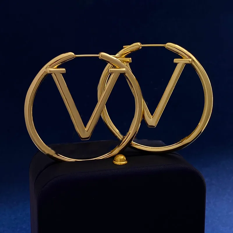 2022 Dames Designer Hoops Oorbellen Mode Dames 5cm Cirkel Eenvoudige Gouden Oorbel Sieraden Luxe Ontwerpers Oorbellen Studs Hoops 22212S