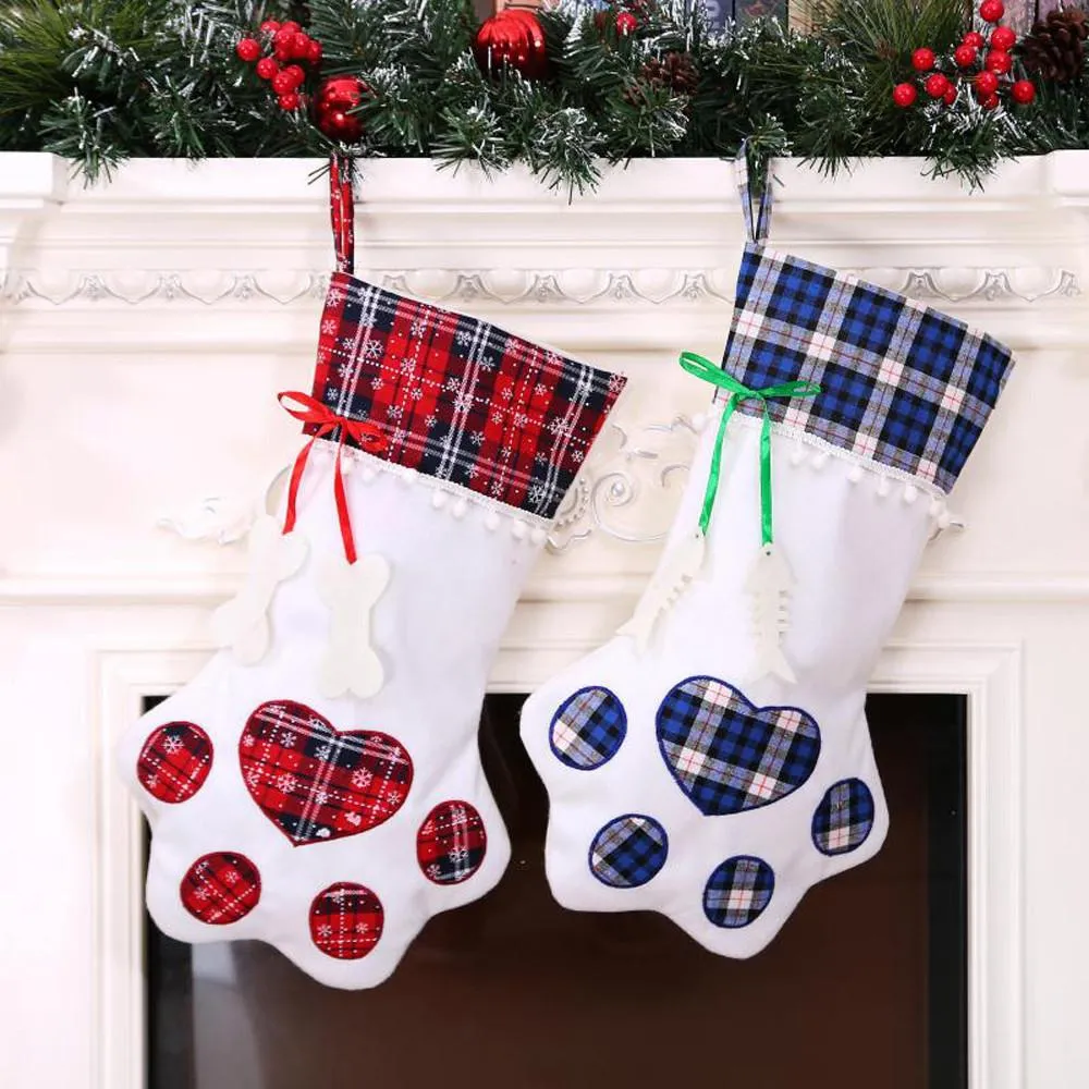 New Stockings Christmas Home Decoration Accessories Plaid Christmas Gift Bags Pet Dog Cat Paw Stocking Socks Xmas Tree Ornaments