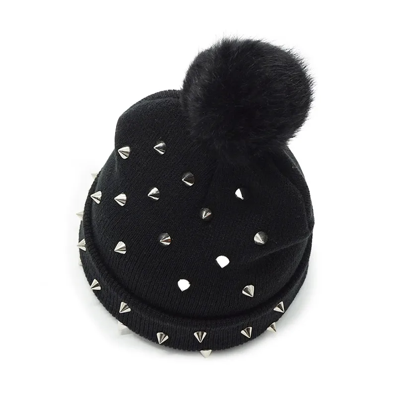 Beanie Skull Caps Women Punk Rivet Winter Hat Black Big Pom Fashion Sticked Wool Thick Warm Ladies259u