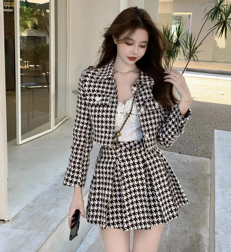 Temperament Matching Set Retro O Tweed Plaid Jacket kort ärmkardigan Slim Top Mini Houndstooth Pleated kjol Chic 220221