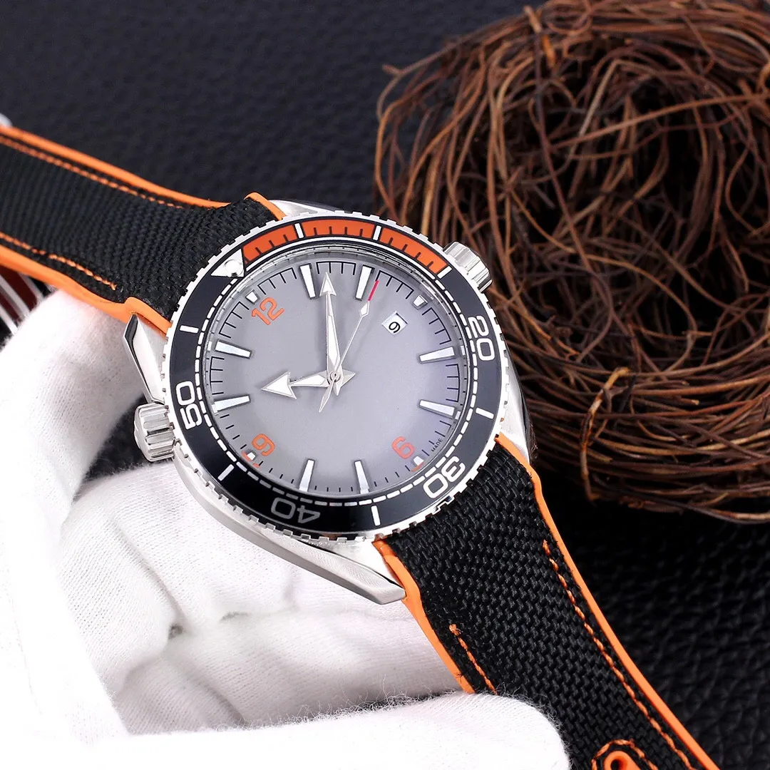3-pin boutique style men's watch automatic mechanical movement imported diamond film water crystal mirror diameter 40m306H
