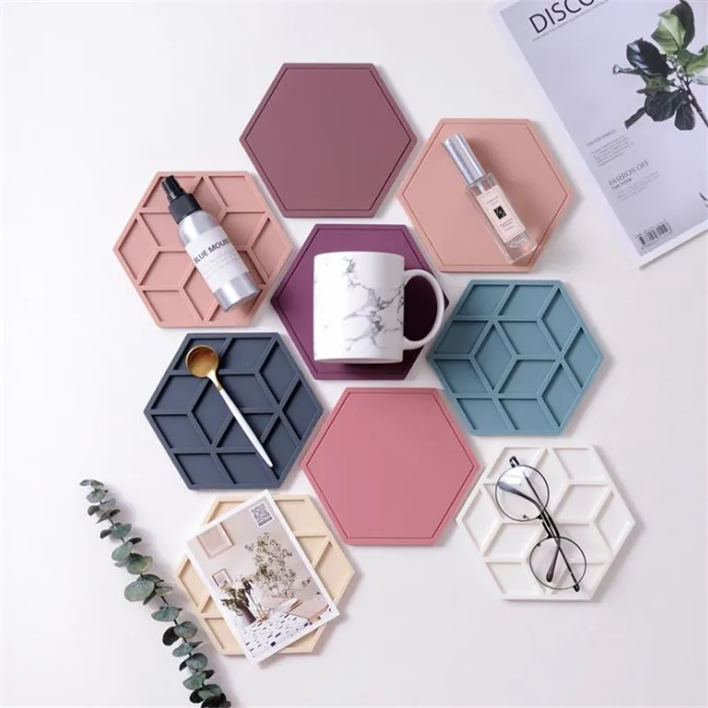 Creative Silicone Coasters Anti Slip Värmeisolerad kopp Mats Chic Hexagon Hollow Cups Muggar Pad In Home Decoration t200703