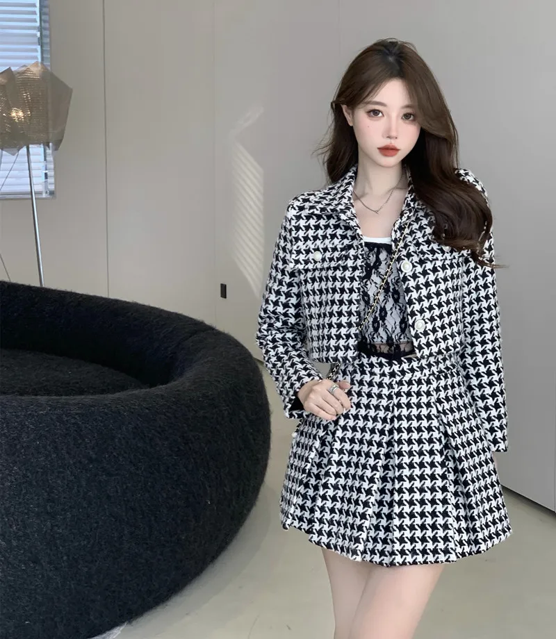 Temperament Matching Set Retro O Tweed Plaid Jacket kort ärmkardigan Slim Top Mini Houndstooth Pleated kjol Chic 220221