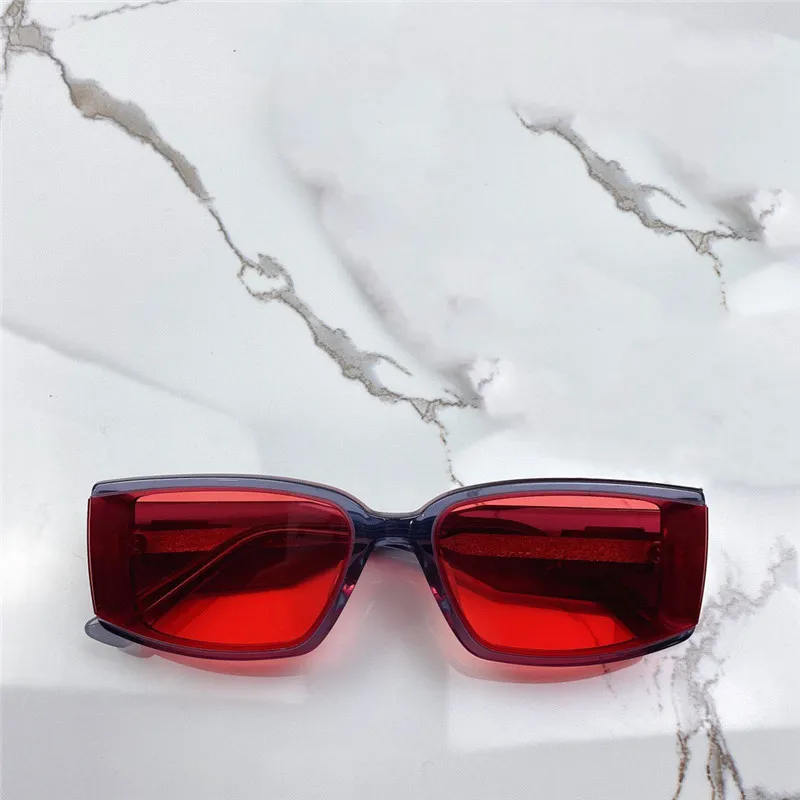 Deus Net Fashion Net Celebrity Sunglasses pour hommes et femmes Uvstone protège les yeux à l'aide de plaques supérieures pour créer des cadres carrés pour 287r
