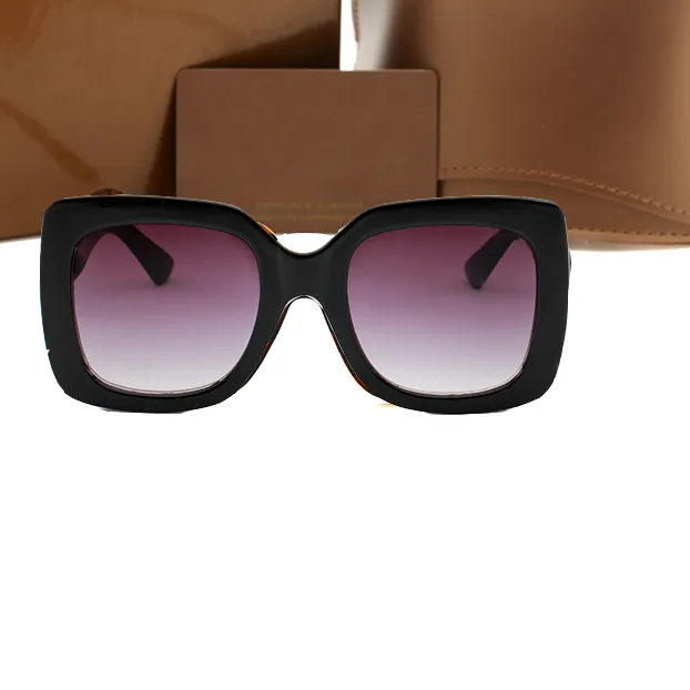 Små bi solglasögon designer glasögon för kvinna man unisex solglasögon märke adumbral strand mode solglasögon full ram240u