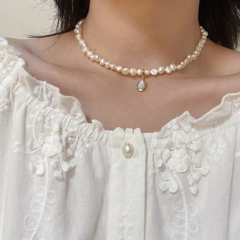 Collana girocollo con catena di perle barocche da donna Collane con ciondolo in pietra di luna con orbita di strass accessori gioielli vintage di moda feste regalo