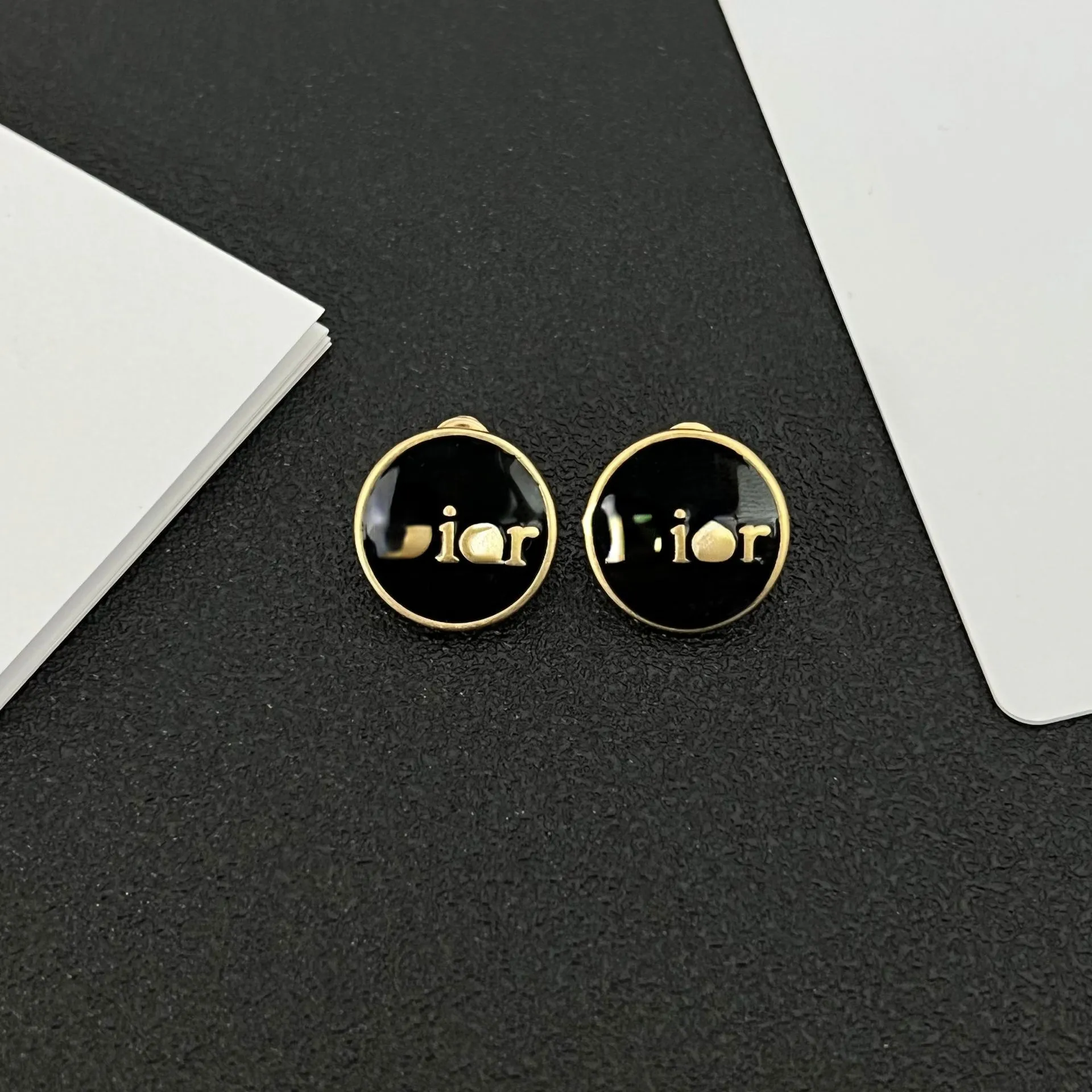 Tide Simple Style Earrings Niche High Sense Luxury Earrings Letter Design Vintage Old Plastic Drop Jewelry