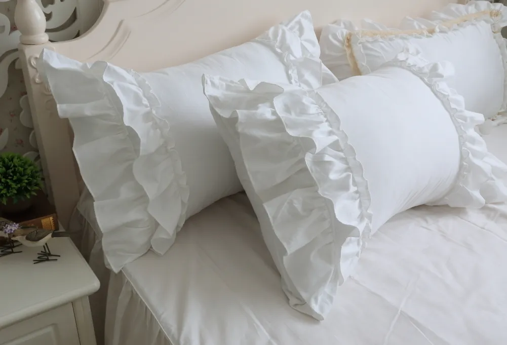 Strati di torta di lusso volant federa bianca Europa fatti a mano rughe elegante federa copertura del cuscino bownot design dolce principessa Y200104