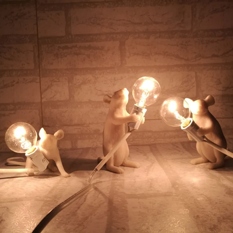 Moderne Harz Maus Tisch Lampe LED Ratte Tisch Lampe Schreibtisch Kids'Gift Zimmer Dekor LED Nacht Lichter EU Stecker Sitzende ratte C0930