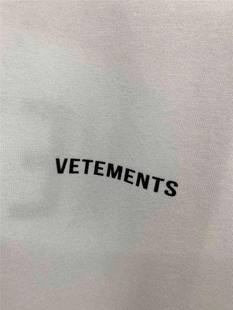 2021SS Vtements Białe T-shirt mężczyźni Kobiety 1: 1 Wysokiej jakości litery przedni Wetrementy T-koszulki VTM TEE TEE R231120