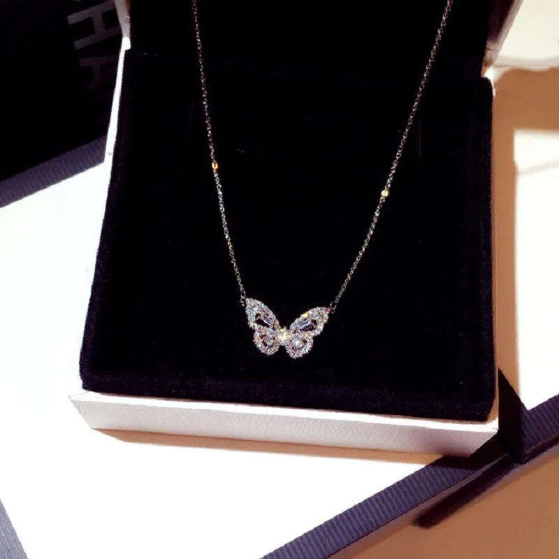 Ins Fashion Zircon Butterfly Necklace Bling CZ Rose Gold Animal Charm Pendant Statement Necklaces Exquisite Jewelry Bijoux for Women Girls