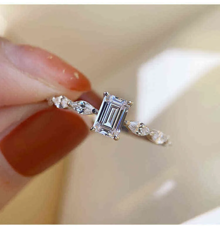 Elsieunee 100% 925 esterlina corte esmeralda simulado anel de casamento com diamante moda joias finas presente para mulheres atacado 211217