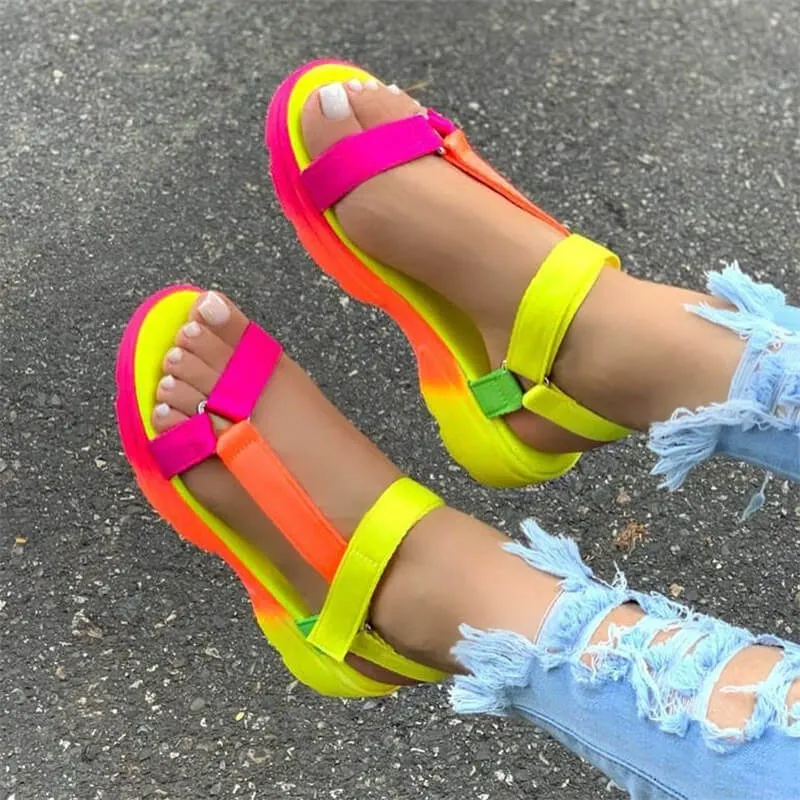 Sandálias de verão Sapatos das mulheres Grande tamanho macio multi cores sandálias praia cunha plataforma sapatos senhoras meninas sandálias para mulheres