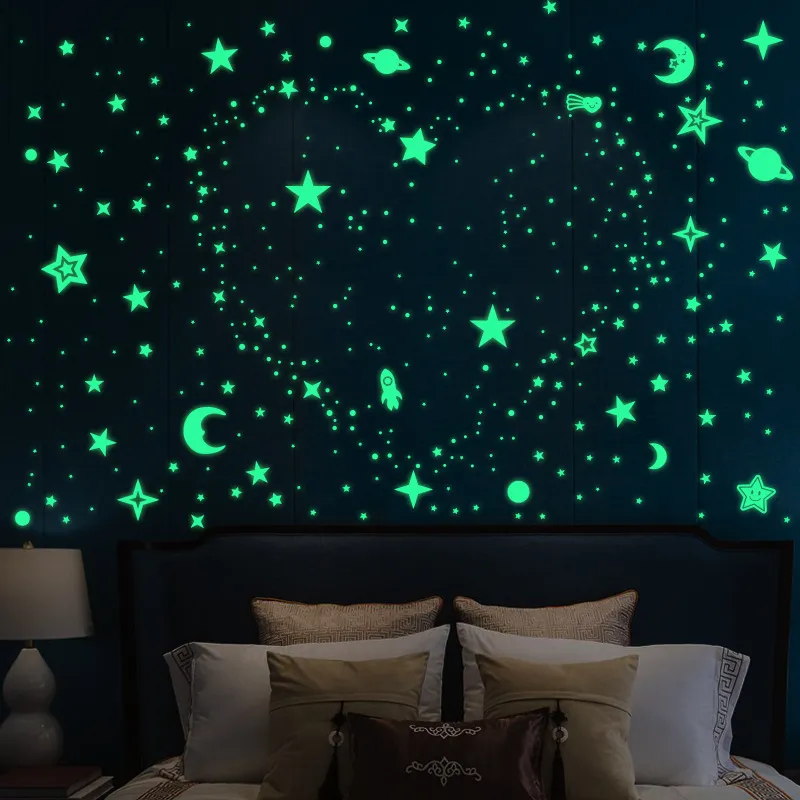 Luminous Moon and Stars Wall Stickers for Kids Room Baby Nursery Home Decoration Decals Glow in the Dark Bedroom Ceiling 220217