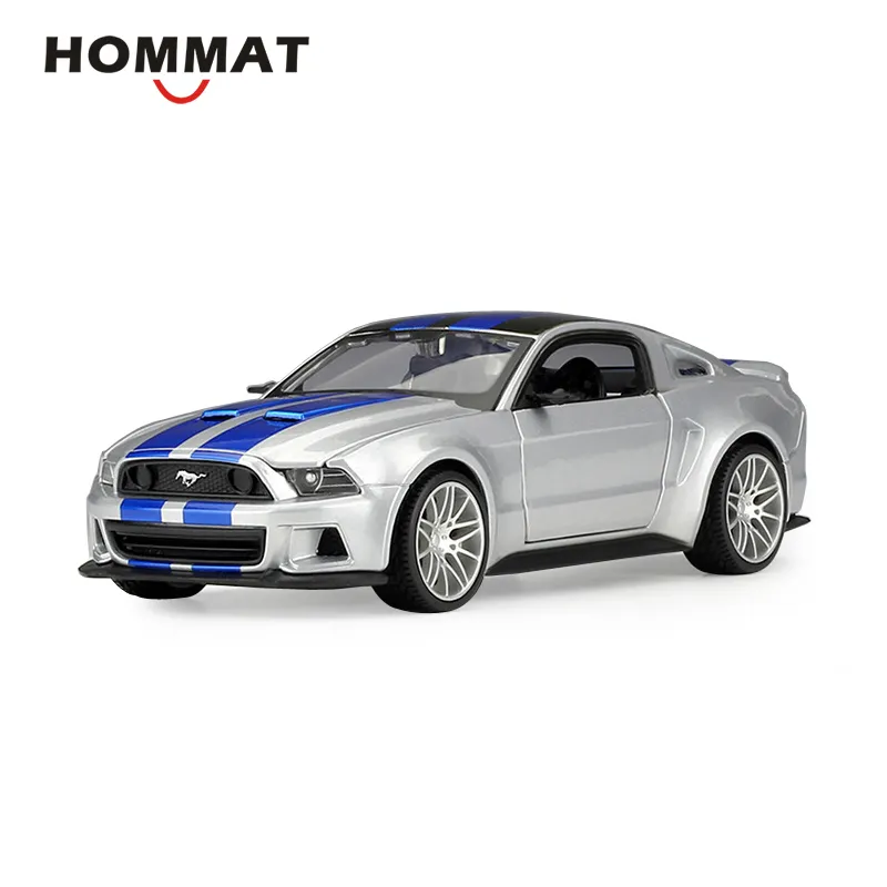 HOMMAT Simulation Maisto 124 échelle 2014 Ford Mustang Street Racer modèle en alliage voiture moulé sous pression jouet véhicules modèle de voiture à collectionner X0104792082