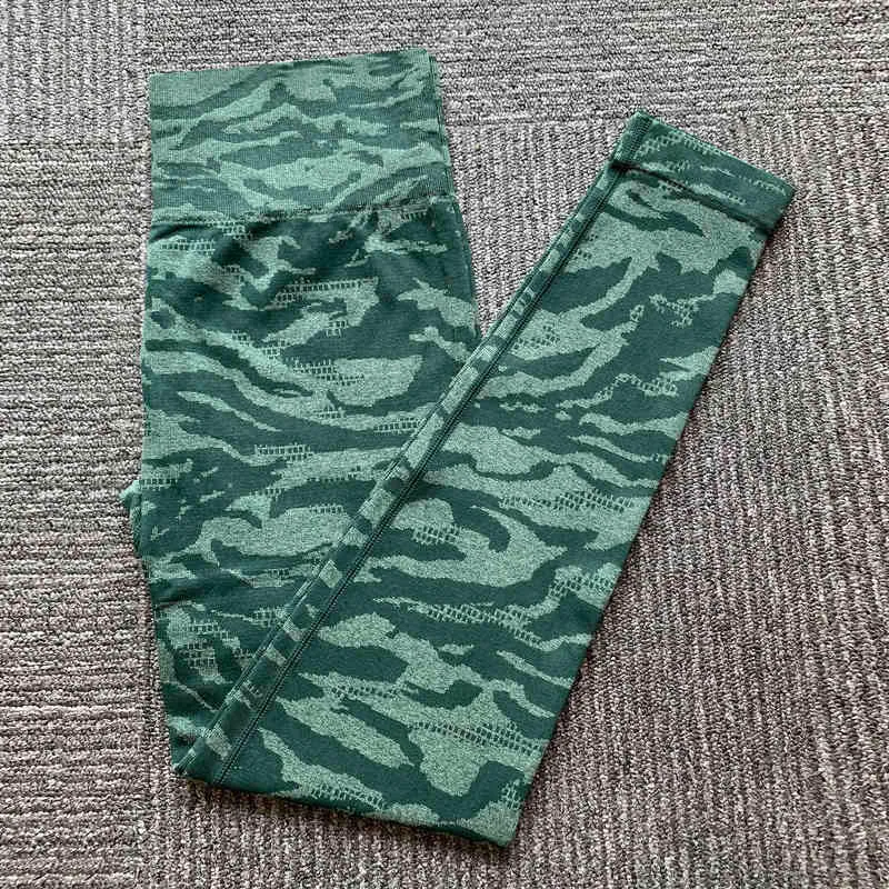 2021 Gym Tights Energy Seamless Mage Control Yoga Pants High midje Sport sömlösa leggings Animal Camo Running Pants Women H1221