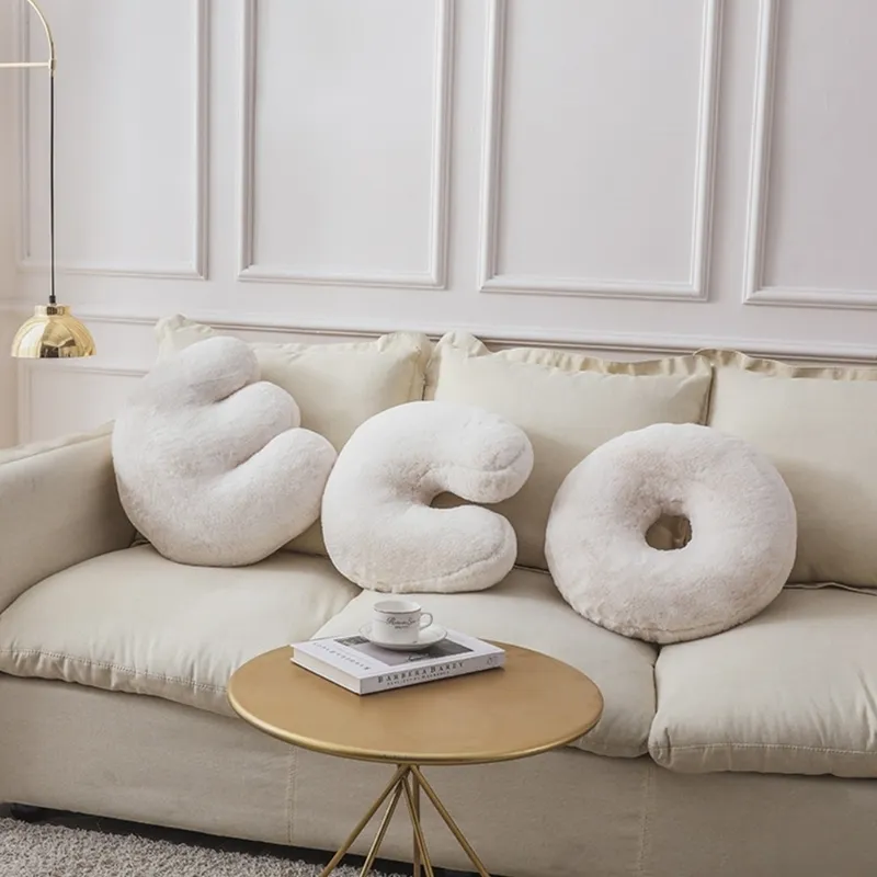 Nordic White Plush Throw Pillow Abstract Geometrical Letter Shape Stuffed Sofa Chair Seat Velvet Cushion Home Decor 220309