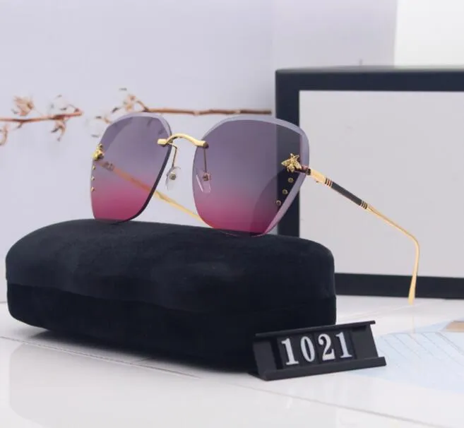 العلامات التجارية نظارة شمسية الأزياء الكلاسيكية الكلاسيكية نظارات رجالي يقود اتجاه التظليل الرياضي مع box233b