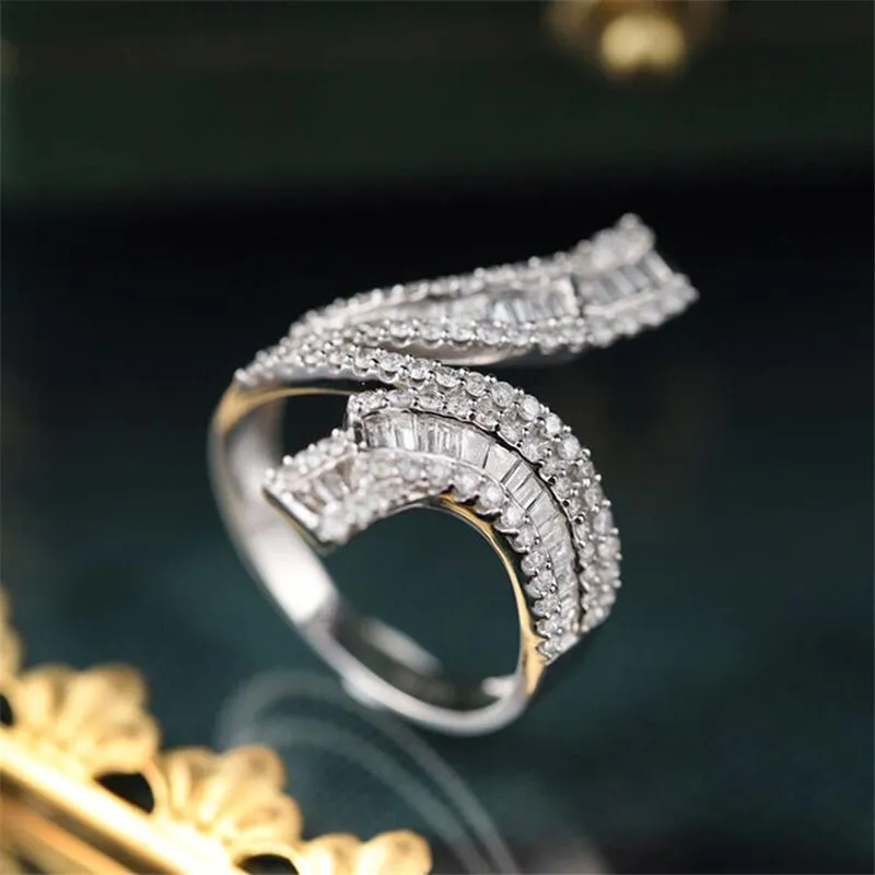 Köpüklü Lüks Takı 925 STERLING Gümüş T Prenses Kesim Beyaz Topaz CZ Elmas Taş Taşları Popüler Kadın Aly Band Ring L332W