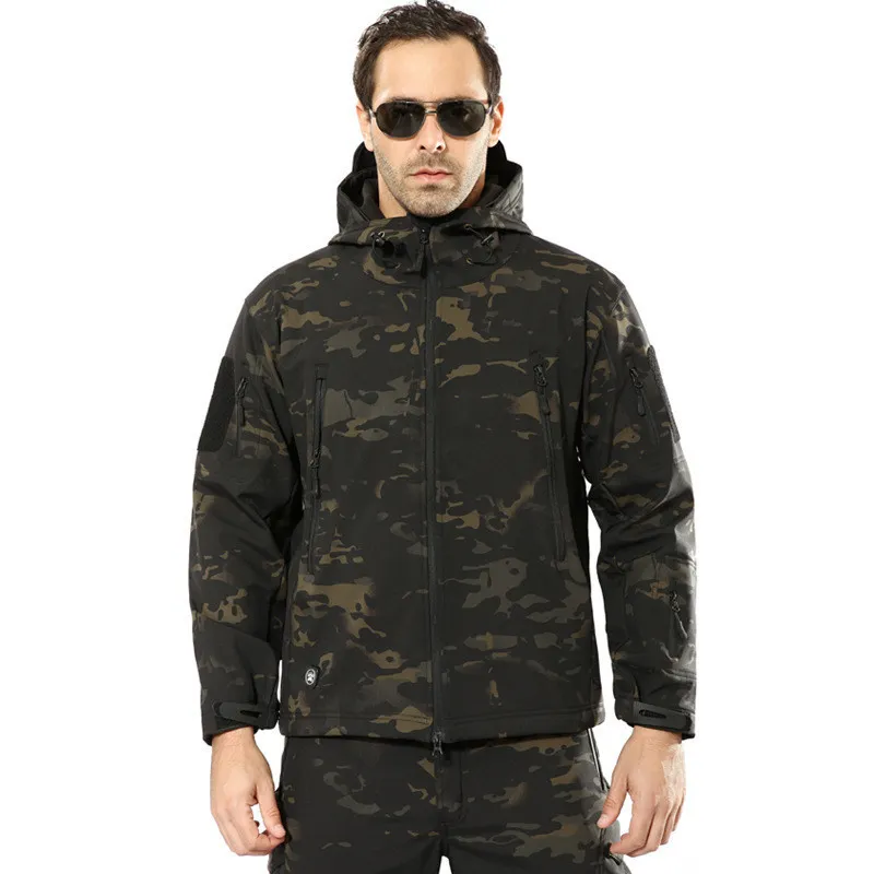 Military Jacket Men Winter Camouflage Tactical Waterproof Windbreaker Hooded Male Camo Coat Plus Size 5XL Bomber Army Jacket Men 201201