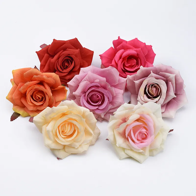 Kerstdecoraties 100 stks zijden rozen bloemen muur badkamer accessoires voor huis bruiloft kunstmatige planten bruid broche 221109