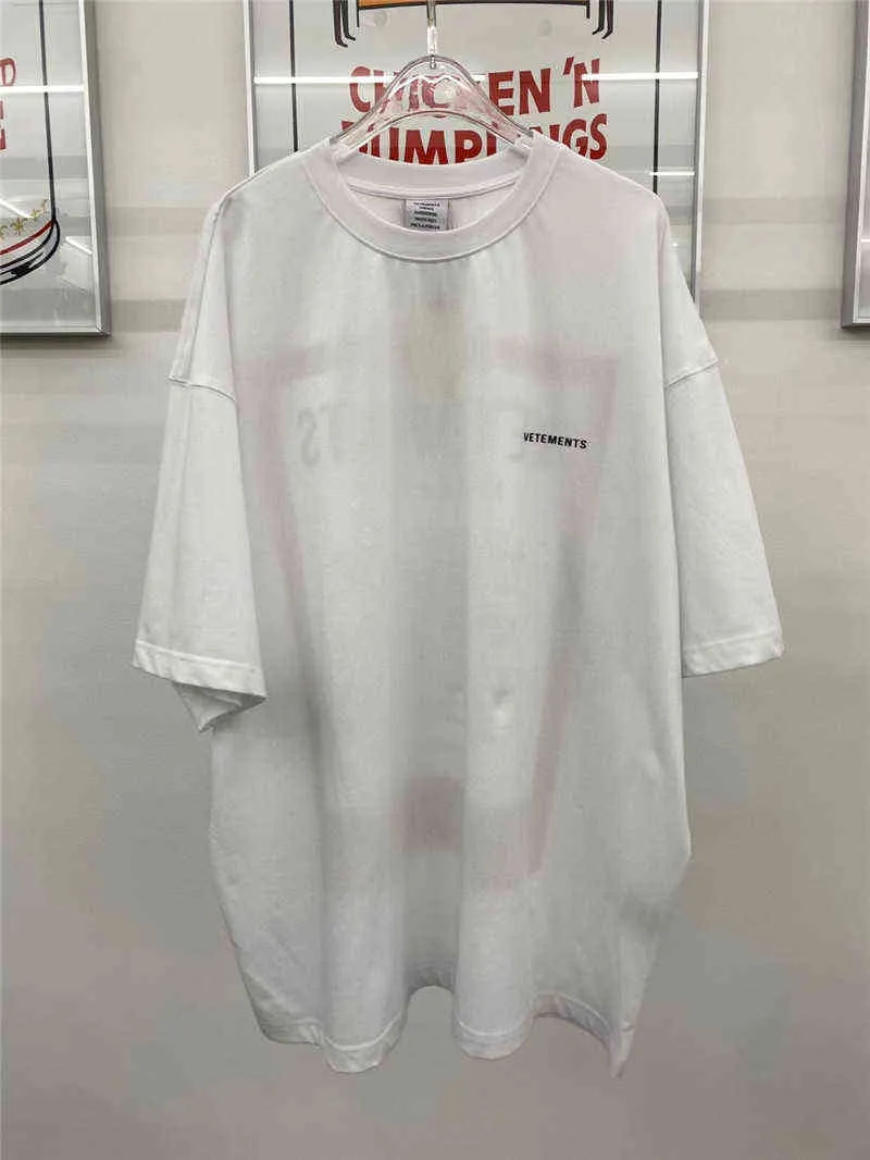 2021SS vtementsホワイトTシャツの男性女性1：1高品質のフロントレター印刷獣医Tシャツvtm半袖ティーR231120