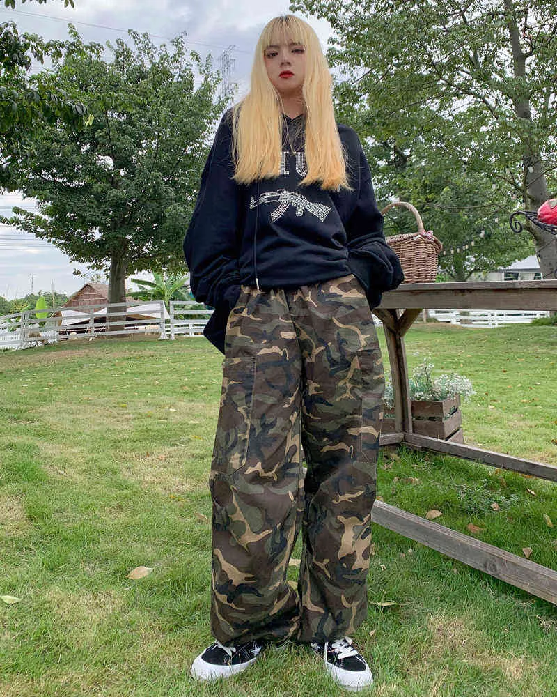 2021 new Korean version of tooling high-waisted feet straight loose wide-leg women pants trend Retro camouflage casual trousers H1223