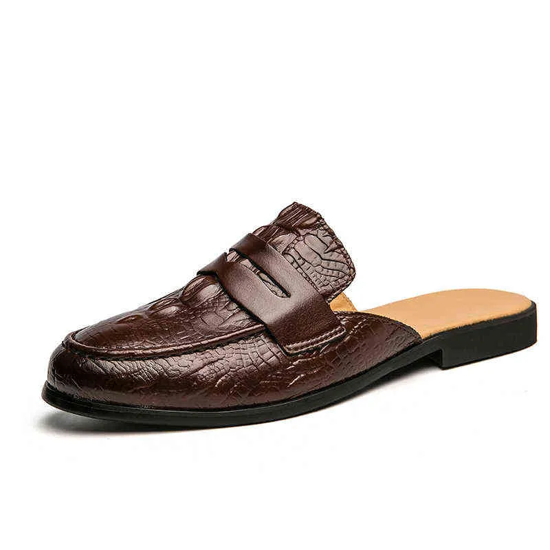 Chaussons Zomer Mannen Muilezels Extérieur Lederen Casual Schoenen Ademend Demi-pantoufles Krokodil Patroon Homme Moitié Schoenen Homme Penny Mocassins 220308