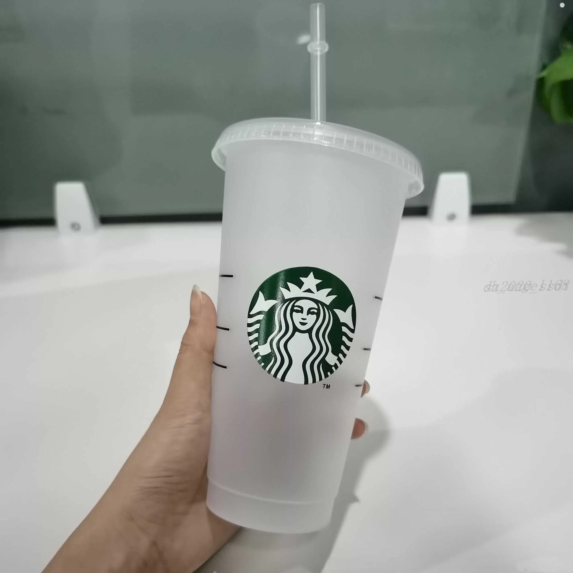 Tumblers da 24 once di plastica bevente tazza con labbro e paglia tazza da caffè magica costom Starbucks tazze trasparenti in plastica